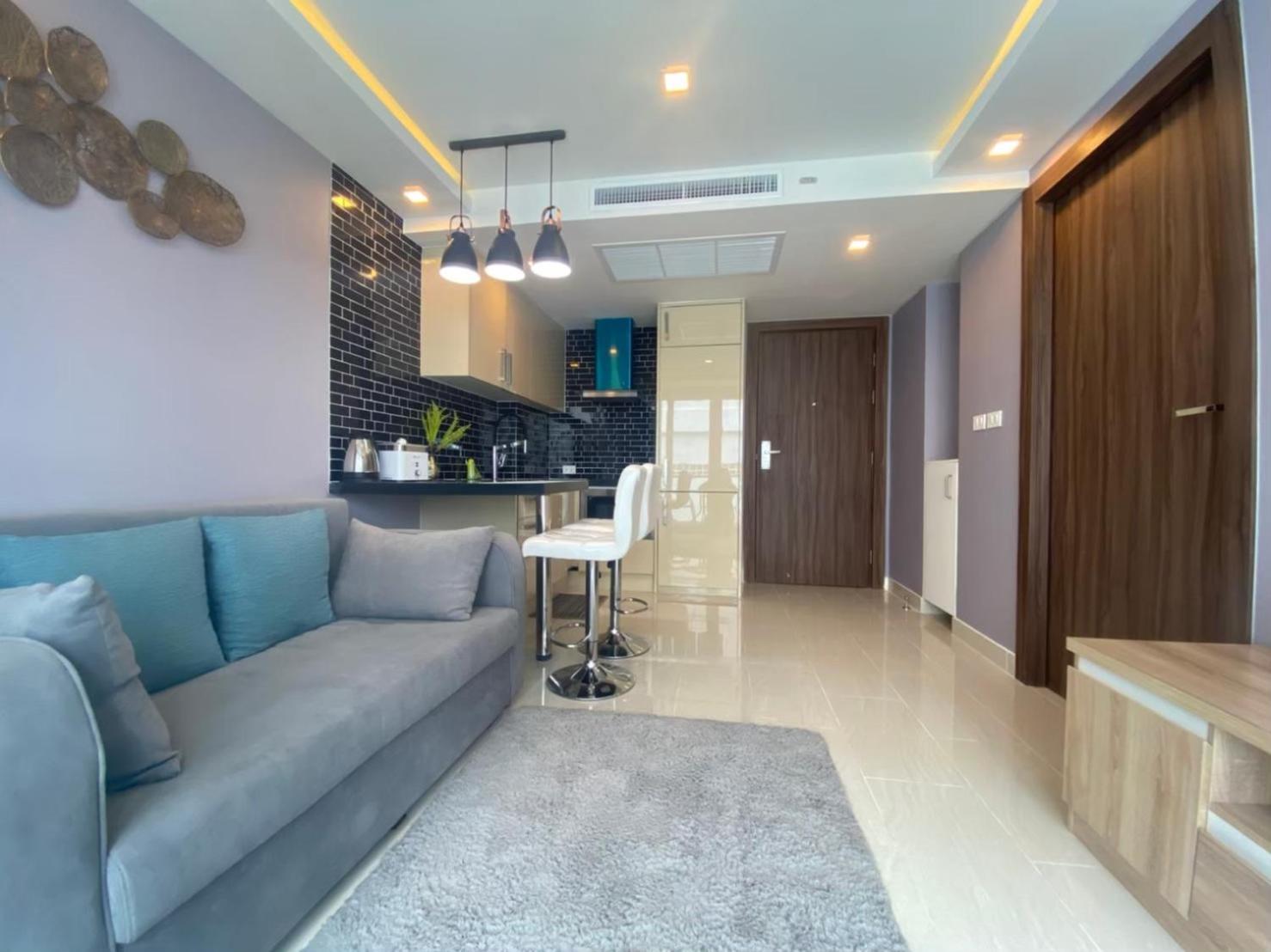 Grand Avenue Suites X Monthstayz Thailand Pattaya Exterior foto