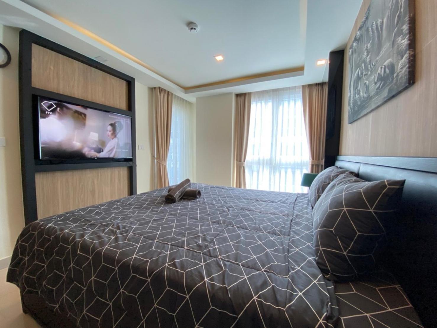 Grand Avenue Suites X Monthstayz Thailand Pattaya Exterior foto